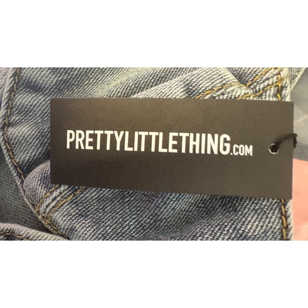 2/$30 NWT PrettyLittleThing Petite Size 6 Blue Denim Corset Top Lace-Up Sides - Picture 8 of 10